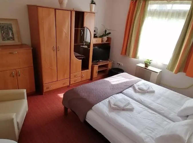 Urretje Vendeghaz Apartament *